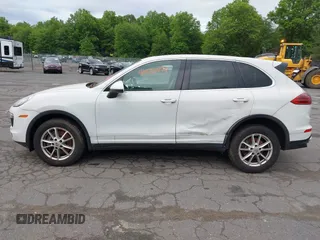 2016 Porsche Cayenne Turbo S E-Hybrid with VIN WP1AA2A27GLA09458, listed as a IAAI auction lot 42570474 with 97,820 mi miles and . Bid and sale history available at DreamBid. Image 14.