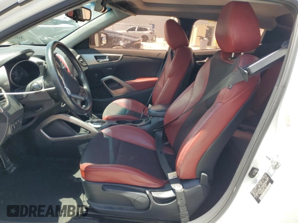 2013 Hyundai Veloster w/Gray Int with VIN KMHTC6AD1DU166305, listed as a Copart auction lot 60371385 with 88,101 mi miles and Salvage title. Bid and sale history available at DreamBid. Image 7.