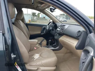 2009 Toyota RAV4 Ltd with VIN JTMBF31V19D000954, listed as a IAAI auction lot 41976630 with 153,653 mi miles. Bid and sale history available at carsss.com. Image 5.