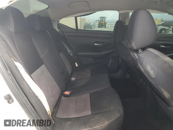 2021 Nissan Sentra SR z VIN 3N1AB8DV6MY329349, wystawiony jako Copart lot #54889025 z przebiegiem 60 112 mil mil oraz Szkoda całkowita • Salvage title. Historia ofert i sprzedaży dostępna na DreamBid. Obrazek 10.