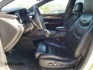 2017 Cadillac XT5 Platinum AWD with VIN 1GYKNFRS6HZ252130, listed as a Copart auction lot 52923025 with 58,046 mi miles and Salvage Title. Bid and sale history available at carsss.com. Image 7.