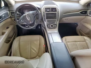 2017 Lincoln MKZ Select with VIN 3LN6L5C93HR666463, listed as a Copart auction lot 61925415 with 88,365 mi miles and Clean title. Bid and sale history available at DreamBid. Image 8.