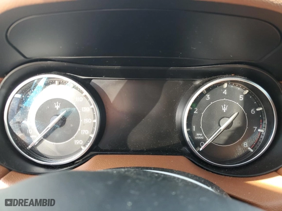2022 Maserati Levante GT with VIN ZN661XUA9NX384716, listed as a Copart auction lot 69743654 with 0 mi miles and Salvage Title. Bid and sale history available at carsss.com. Image 9.