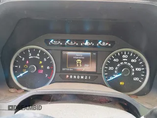 2016 Ford F-150 XLT with VIN 1FTFX1EF1GFC12809, listed as a IAAI auction lot 41336723 with 237,122 mi miles. Bid and sale history available at carsss.com. Image 7.