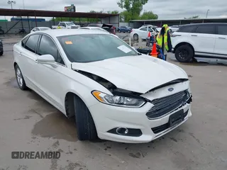 2015 Ford Fusion SE z VIN 1FA6P0HD8F5102063, wystawiony jako IAAI lot #42199913 z przebiegiem 113 019 mil mil oraz . Historia ofert i sprzedaży dostępna na DreamBid. Obrazek 1.