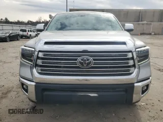 2021 Toyota Tundra Limited z VIN 5TFHY5F14MX985151, wystawiony jako Copart lot #45751005 z przebiegiem 78 962 mil mil oraz Szkoda całkowita • Salvage title. Historia ofert i sprzedaży dostępna na DreamBid. Obrazek 5.