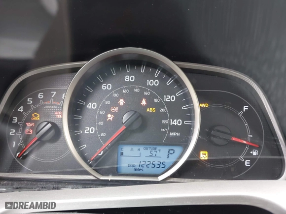 2013 Toyota RAV4 LE with VIN JTMBFREVXD5021592, listed as a IAAI auction lot 41901950 with 122,535 mi miles. Bid and sale history available at carsss.com. Image 7.