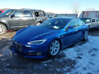 2020 Tesla Model S Long Range with VIN 5YJSA1E26LF410779, listed as a IAAI auction lot 41241192 with 68,764 mi miles and . Bid and sale history available at DreamBid. Image 20.