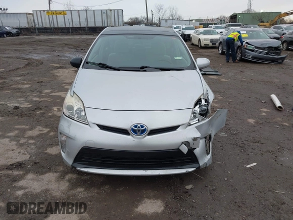 2014 Toyota Prius Four z VIN JTDKN3DU3E1820082, wystawiony jako IAAI lot #41167904 z przebiegiem 134 567 mil mil oraz . Historia ofert i sprzedaży dostępna na DreamBid. Obrazek 13.