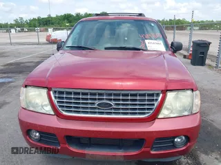 2005 Ford Explorer XLT z VIN 1FMZU63K45UB41645, wystawiony jako IAAI lot #42147603 z przebiegiem 127 896 mil mil oraz . Historia ofert i sprzedaży dostępna na DreamBid. Obrazek 6.