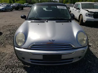2006 MINI Hardtop with VIN WMWRC33546TK70683, listed as a Copart auction lot 54929365 with 109,484 mi miles and Salvage title. Bid and sale history available at DreamBid. Image 5.