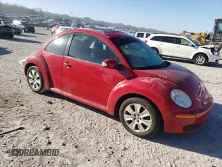2009 Volkswagen New Beetle Coupe S with VIN 3VWRW31C59M509086, listed as a Copart auction lot 47021815 with 110,248 mi miles and Salvage Title. Bid and sale history available at carsss.com. Image 4.