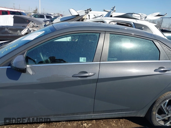 2024 Hyundai Elantra SEL с VIN KMHLS4DG4RU678712, выставлен на аукционе IAAI как лот 41771544 с пробегом 16 211 миль миль и . История ставок и продаж доступна на DreamBid. Изображение 14.