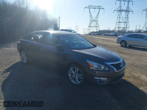 2015 Nissan Altima SL z VIN 1N4BL3AP6FC204134, wystawiony jako IAAI lot #41752752 z przebiegiem 138 754 mil mil oraz . Historia ofert i sprzedaży dostępna na DreamBid. Obrazek 1.