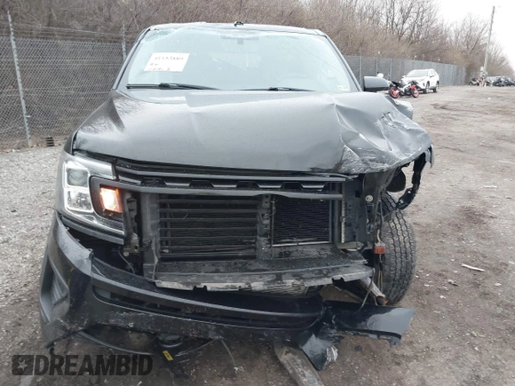 2019 Ford Expedition Max XLT z VIN 1FMJK1JT8KEA12590, wystawiony jako IAAI lot #41153889 z przebiegiem 103 284 mil mil oraz . Historia ofert i sprzedaży dostępna na DreamBid. Obrazek 10.