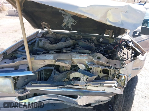 1993 Ford Ranger Splash z VIN 1FTCR10A9PPA96049, wystawiony jako IAAI lot #41792924 z przebiegiem 6 840 mil mil oraz . Historia ofert i sprzedaży dostępna na DreamBid. Obrazek 10.