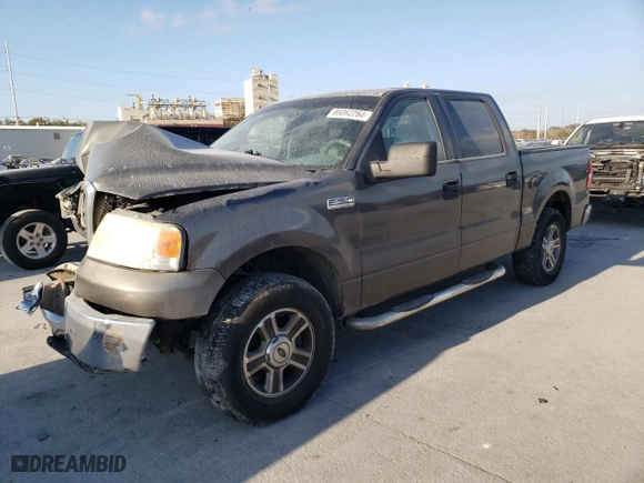 2007 Ford F-150 XLT with VIN 1FTRW12W27FA70698, listed as a Copart auction lot 86062264 with 292,094 mi miles and Salvage Title. Bid and sale history available at carsss.com. Image 1.
