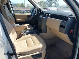 2005 Land Rover LR3 HSE with VIN SALAG25485A333581, listed as a IAAI auction lot 41937955 with 163,377 mi miles and . Bid and sale history available at DreamBid. Image 5.