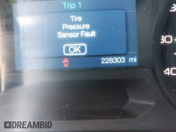 2011 Ford Explorer с VIN 1FMHK7B85BGA29959, выставлен на аукционе IAAI как лот 42418887 с пробегом 228 303 миль миль и . История ставок и продаж доступна на DreamBid. Изображение 7.