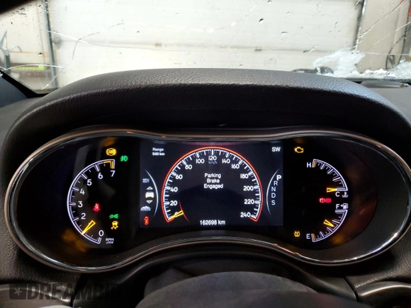 2014 Jeep Grand Cherokee Limited with VIN 1C4RJFBG5EC322141, listed as a Copart auction lot 84431254 with 162,698 mi miles and Salvage Title. Bid and sale history available at DreamBid. Image 9.