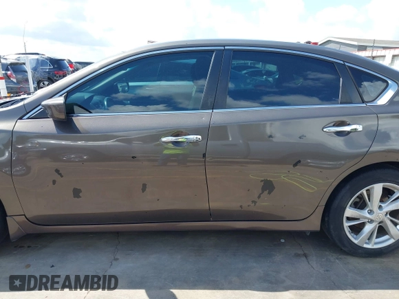 2013 Nissan Altima SL with VIN 1N4AL3AP0DN444437, listed as a IAAI auction lot 42703532 with 195,298 mi miles and . Bid and sale history available at DreamBid. Image 15.