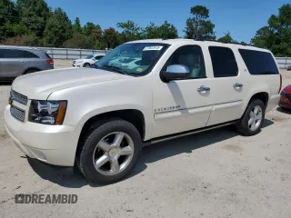 2008 Chevrolet Suburban LTZ z VIN 1GNFK16388R213823, wystawiony jako Copart lot #57807615 z przebiegiem 329 193 mil mil oraz Czysty tytuł • Clean title. Historia ofert i sprzedaży dostępna na DreamBid. Obrazek 1.
