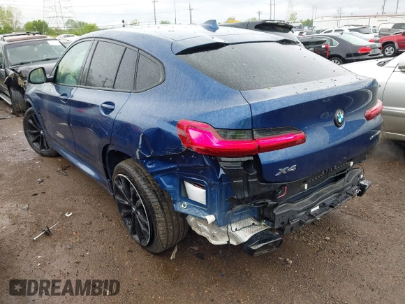 2023 BMW X4 xDrive30i z VIN 5UX33DT01P9P86340, wystawiony jako IAAI lot #42113558 z przebiegiem 27 226 mil mil oraz . Historia ofert i sprzedaży dostępna na DreamBid. Obrazek 3.