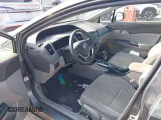 2012 Honda Civic LX z VIN 19XFB2F58CE102273, wystawiony jako IAAI lot #42409158 z przebiegiem 178 381 mil mil oraz . Historia ofert i sprzedaży dostępna na DreamBid. Obrazek 5.