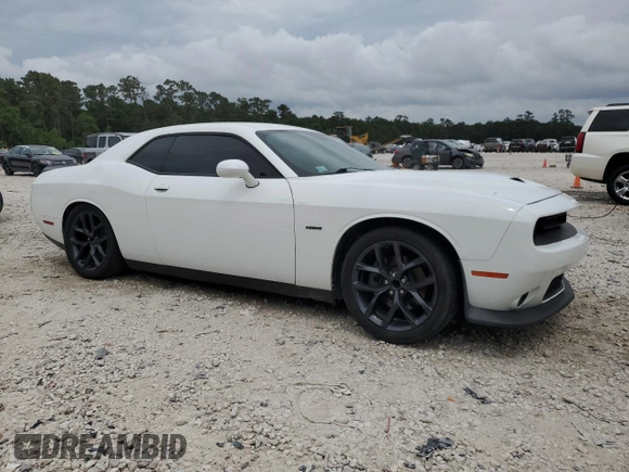 2019 Dodge Challenger R/T z VIN 2C3CDZBT7KH606198, wystawiony jako Copart lot #54912155 z przebiegiem 99 246 mil mil oraz Szkoda całkowita • Salvage title. Historia ofert i sprzedaży dostępna na DreamBid. Obrazek 4.