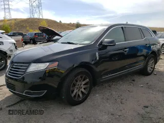 2018 Lincoln MKT with VIN 2LMHJ5NK8JBL01994, listed as a Copart auction lot 75847914 with 272,236 mi miles and Salvage Title. Bid and sale history available at carsss.com. Image 1.
