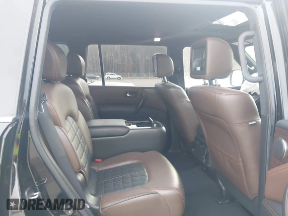 2019 Nissan Armada Platinum z VIN JN8AY2NF0K9351290, wystawiony jako IAAI lot #41234737 z przebiegiem 118 737 mil mil oraz . Historia ofert i sprzedaży dostępna na DreamBid. Obrazek 8.