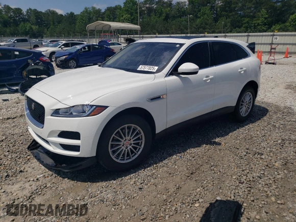 2020 Jaguar F-Pace 25t z VIN SADCS2FX2LA638535, wystawiony jako Copart lot #57577025 z przebiegiem 70 037 mil mil oraz Szkoda całkowita • Salvage title. Historia ofert i sprzedaży dostępna na DreamBid. Obrazek 1.