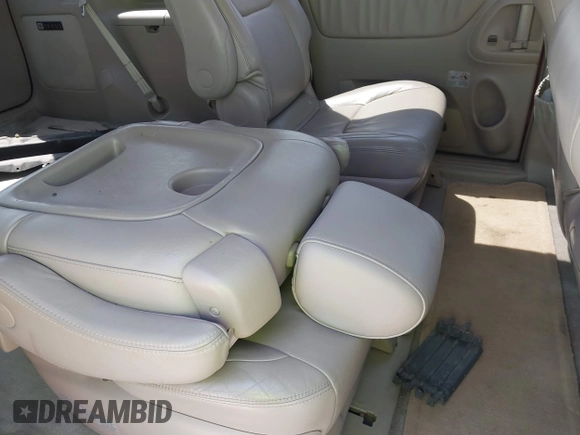 2005 Toyota Sienna XLE with VIN 5TDZA22C15S367176, listed as a IAAI auction lot 42192575 with 275,398 mi miles and . Bid and sale history available at DreamBid. Image 8.
