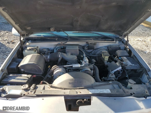 1999 GMC Denali with VIN 1GKEK13R4XR918005, listed as a Copart auction lot 74964184 with 206,584 mi miles and Non Repairable. Bid and sale history available at carsss.com. Image 12.