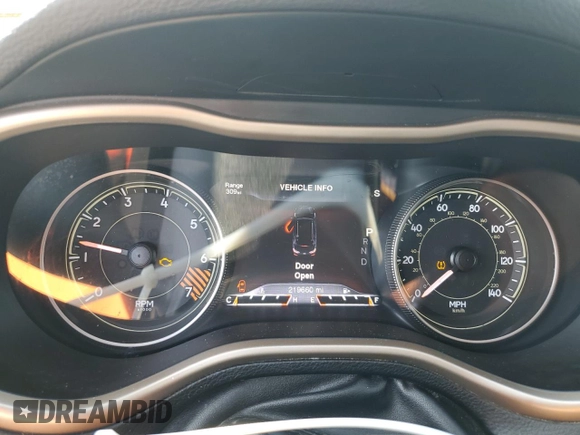 2014 Jeep Cherokee Limited z VIN 1C4PJMDB3EW266471, wystawiony jako Copart lot #60292915 z przebiegiem 219 660 mil mil oraz Szkoda całkowita • Salvage title. Historia ofert i sprzedaży dostępna na DreamBid. Obrazek 9.