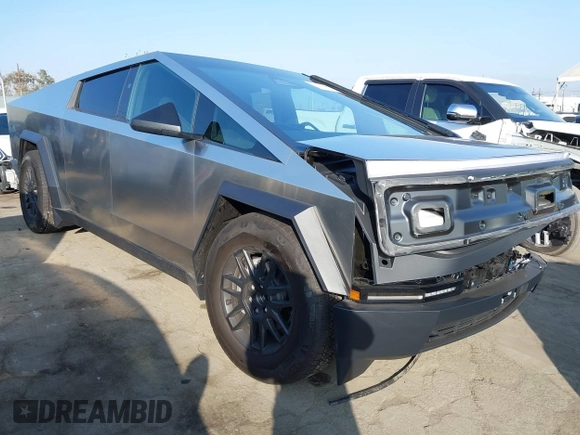 2024 Tesla Cybertruck с VIN 7G2CEHEDXRA050258, выставлен на аукционе IAAI как лот 41200586 с пробегом 495 миль миль и . История ставок и продаж доступна на DreamBid. Изображение 1.
