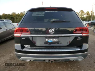 2018 Volkswagen Atlas SEL Premium z VIN 1V2NR2CAXJC573725, wystawiony jako Copart lot #81723714 z przebiegiem 97 157 mil mil oraz Szkoda całkowita • Salvage title. Historia ofert i sprzedaży dostępna na DreamBid. Obrazek 6.
