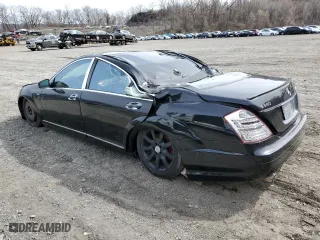 2009 Mercedes-Benz S-Class 5.5L V8 with VIN WDDNG86X19A259355, listed as a Copart auction lot 51945715 with 153,488 mi miles and Salvage Title. Bid and sale history available at carsss.com. Image 2.