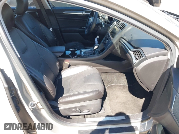 2015 Ford Fusion Titanium with VIN 3FA6P0D91FR236699, listed as a IAAI auction lot 41977478 with 203,394 mi miles. Bid and sale history available at carsss.com. Image 5.
