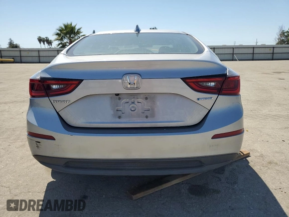 2019 Honda Insight LX z VIN 19XZE4F15KE021890, wystawiony jako Copart lot #56342525 z przebiegiem Nie podano mil oraz Szkoda całkowita • Salvage title. Historia ofert i sprzedaży dostępna na DreamBid. Obrazek 6.
