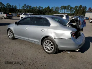 2006 Volkswagen Jetta Sedan 2.0L Turbo with VIN 3VWMJ71KX6M658032, listed as a Copart auction lot 76093844 with 289,915 mi miles and Salvage Title. Bid and sale history available at carsss.com. Image 2.