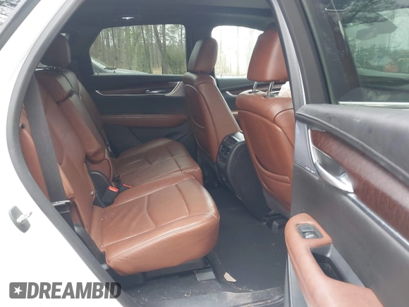 2020 Cadillac XT5 Premium Luxury FWD with VIN 1GYKNCRS3LZ115508, listed as a IAAI auction lot 41789925 with 87,199 mi miles. Bid and sale history available at carsss.com. Image 8.