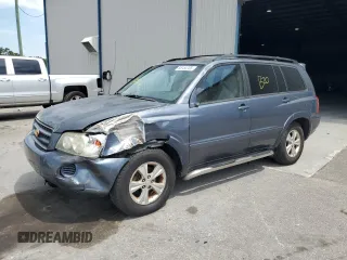 2002 Toyota Highlander z VIN JTEGD21A320028363, wystawiony jako Copart lot #58154705 z przebiegiem 138 157 mil mil oraz Szkoda całkowita • Salvage title. Historia ofert i sprzedaży dostępna na DreamBid. Obrazek 1.