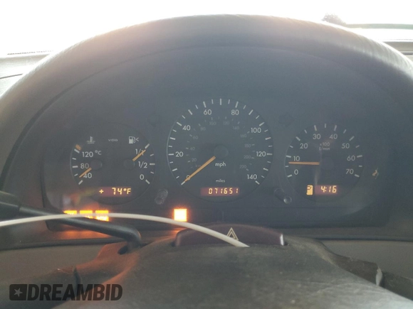 2001 Mercedes-Benz M 320/430/500 with VIN 4JGAB72E61A260183, listed as a Copart auction lot 58892655 with 71,651 mi miles and Clean title. Bid and sale history available at DreamBid. Image 9.