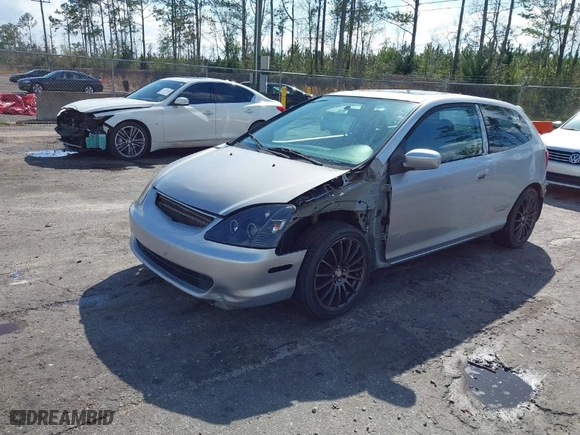 2002 Honda Civic Si with VIN SHHEP33572U304861, listed as a IAAI auction lot 41775906 with 226,587 mi miles. Bid and sale history available at carsss.com. Image 2.
