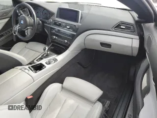 2012 BMW M6 z VIN WBSLZ9C59CC985456, wystawiony jako Copart lot #73796464 z przebiegiem 42 717 mil mil oraz Nie do naprawy • Non repairable. Historia ofert i sprzedaży dostępna na DreamBid. Obrazek 8.