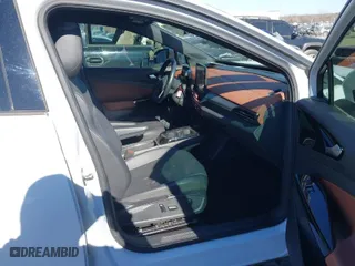 2021 Volkswagen ID.4 Pro S with VIN WVGTMPE28MP024897, listed as a IAAI auction lot 41388913 with 45,973 mi miles. Bid and sale history available at carsss.com. Image 5.