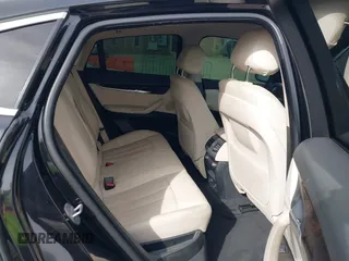2015 BMW X6 xDrive35i z VIN 5UXKU2C56F0F95429, wystawiony jako IAAI lot #41754635 z przebiegiem 79 503 mil mil oraz . Historia ofert i sprzedaży dostępna na DreamBid. Obrazek 8.