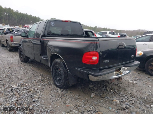 2000 Ford F-150 Work Series with VIN 1FTRX07W7YKA28407, listed as a IAAI auction lot 41551494 with 1 mi miles. Bid and sale history available at carsss.com. Image 3.
