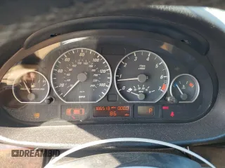 2003 BMW 3 Series 330Ci with VIN WBABN53433PH05151, listed as a Copart auction lot 72736014 with 186,513 mi miles and Clean Title. Bid and sale history available at carsss.com. Image 9.